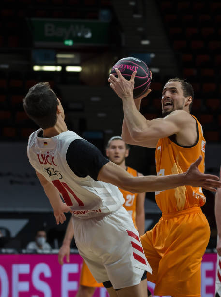 石宇奇需要 石宇奇需要